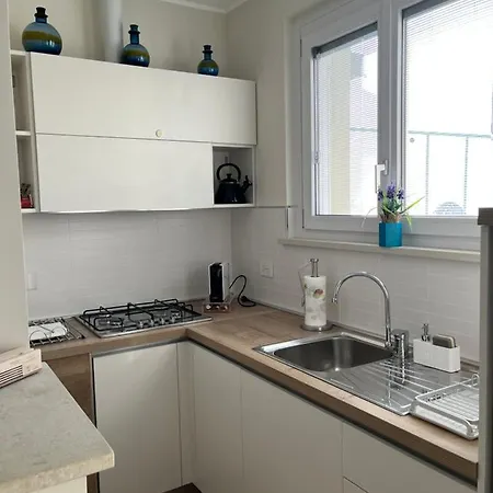 Apartamento Attico Gabri - Con Terrazzo Panoramico Vicino Al Centro *