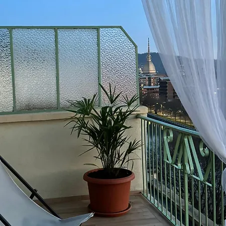 דירה Attico Gabri - Con Terrazzo Panoramico Vicino Al Centro טורינו